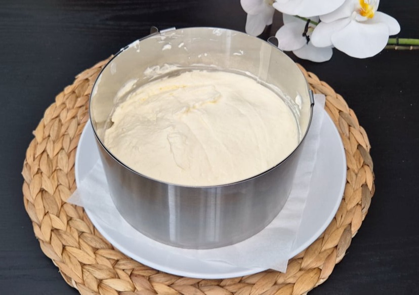 Assemble the Cheesecake